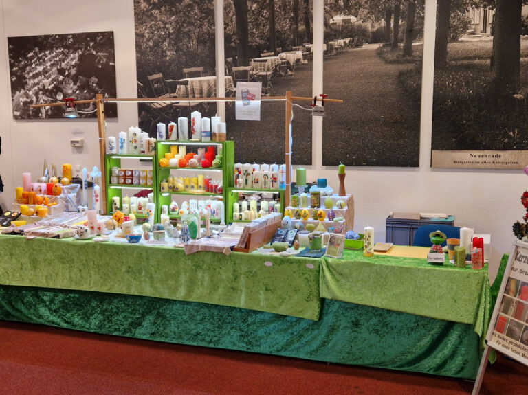 Live Vorführung Kerzen verzieren auf dem Gertrüdchen in Neuenrade