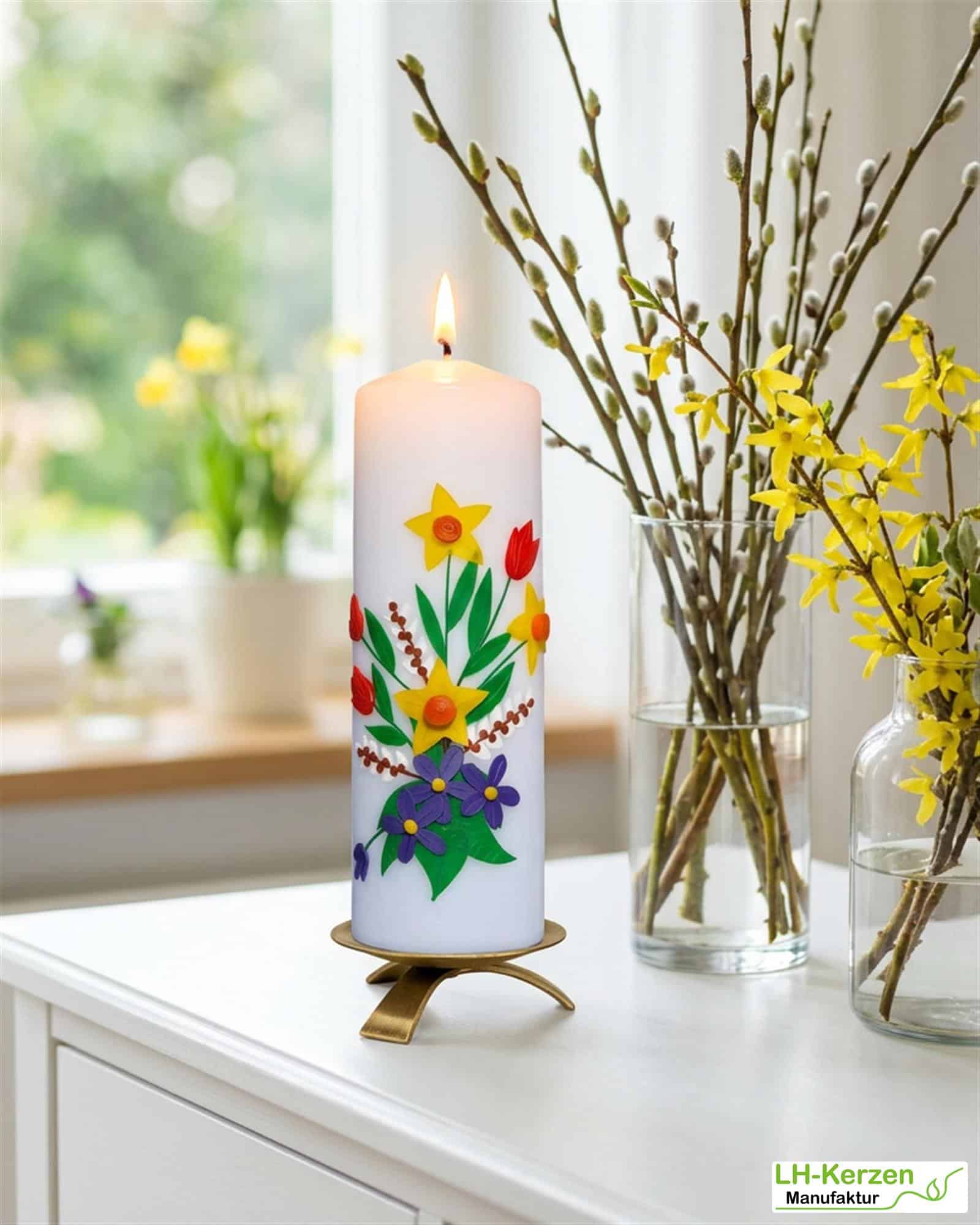 frühlingshafte Künstlerkerze Frühlingsstrauß, bunt