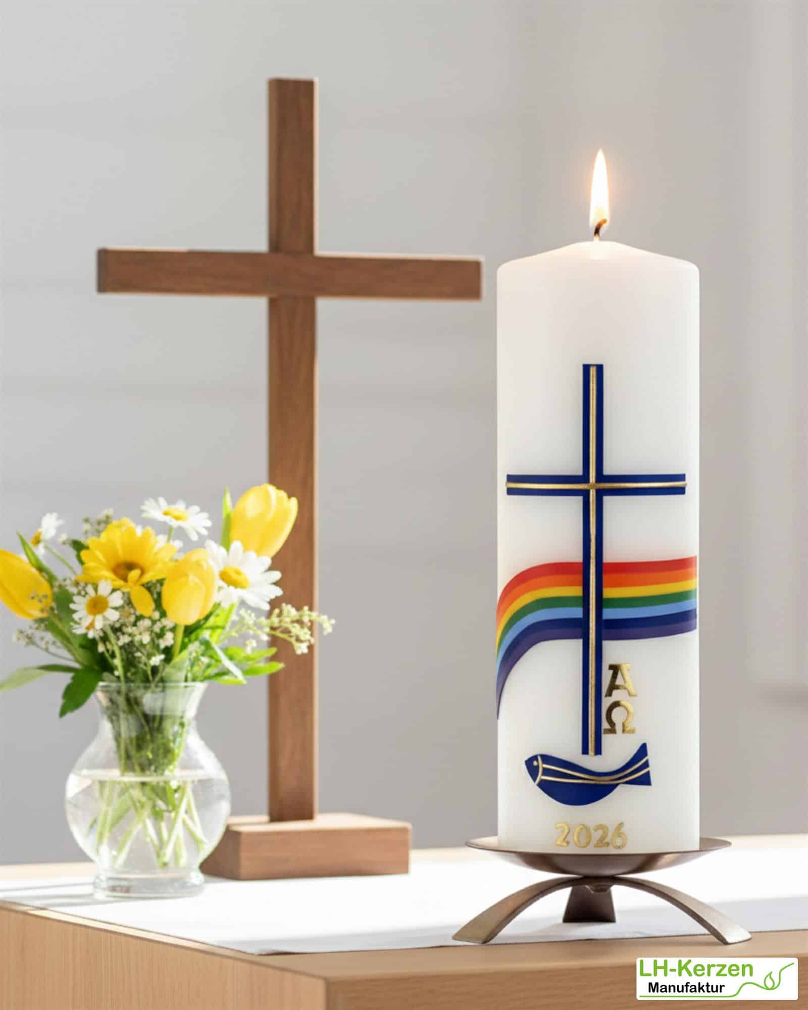 Friede sei mit Euch – christliche Osterkerze handverziert mit Fisch, Kreuz und Regenbogen