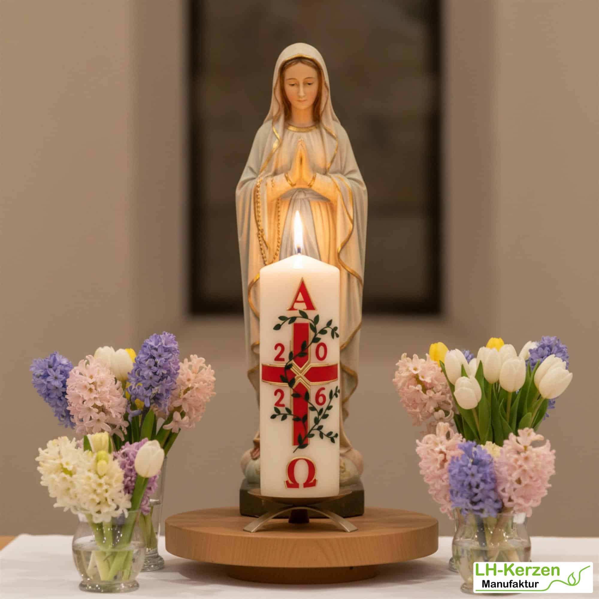 Garten des Lebens – festliche Osterkerze, handverziert mit Blumenranke, Kreuz, Alpha & Omega 300x80