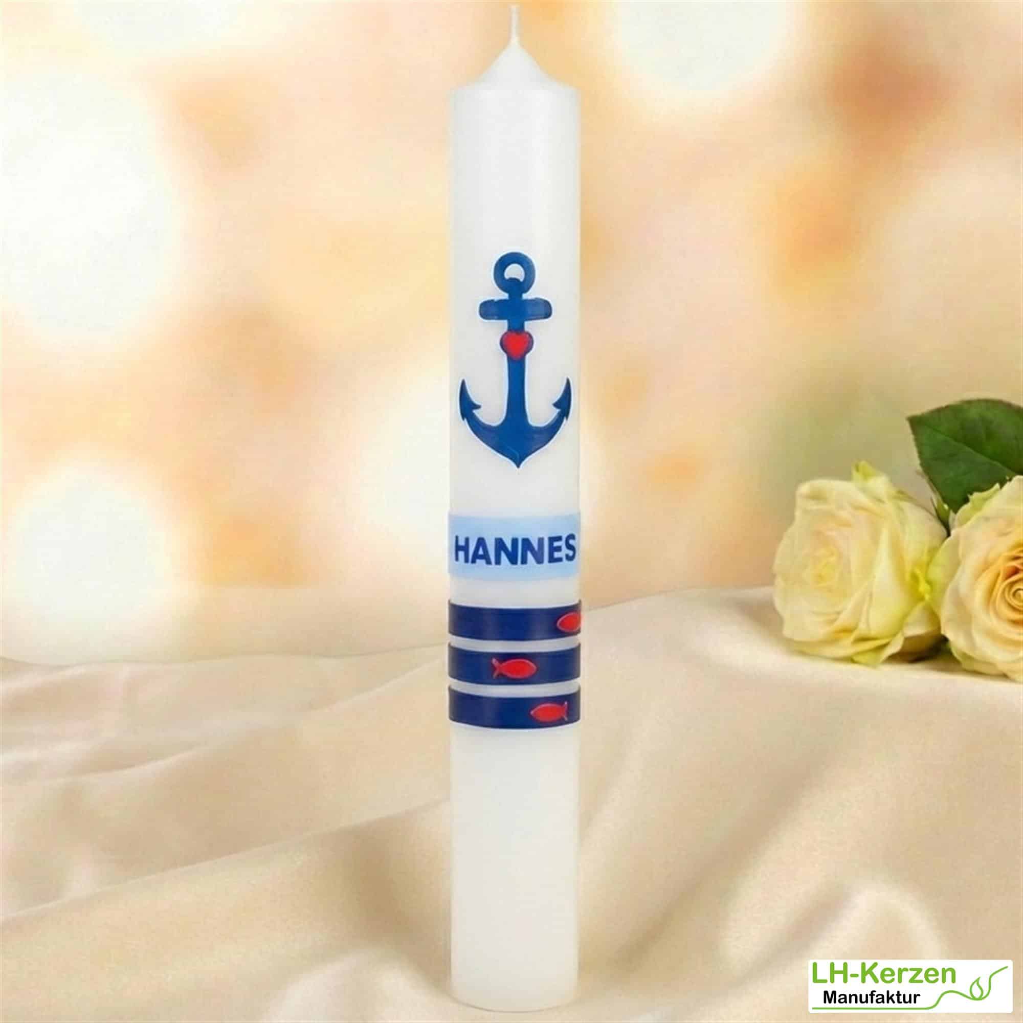 Maritime Taufkerze Elfenbein mit Anker, Fischen & Name – handverziert