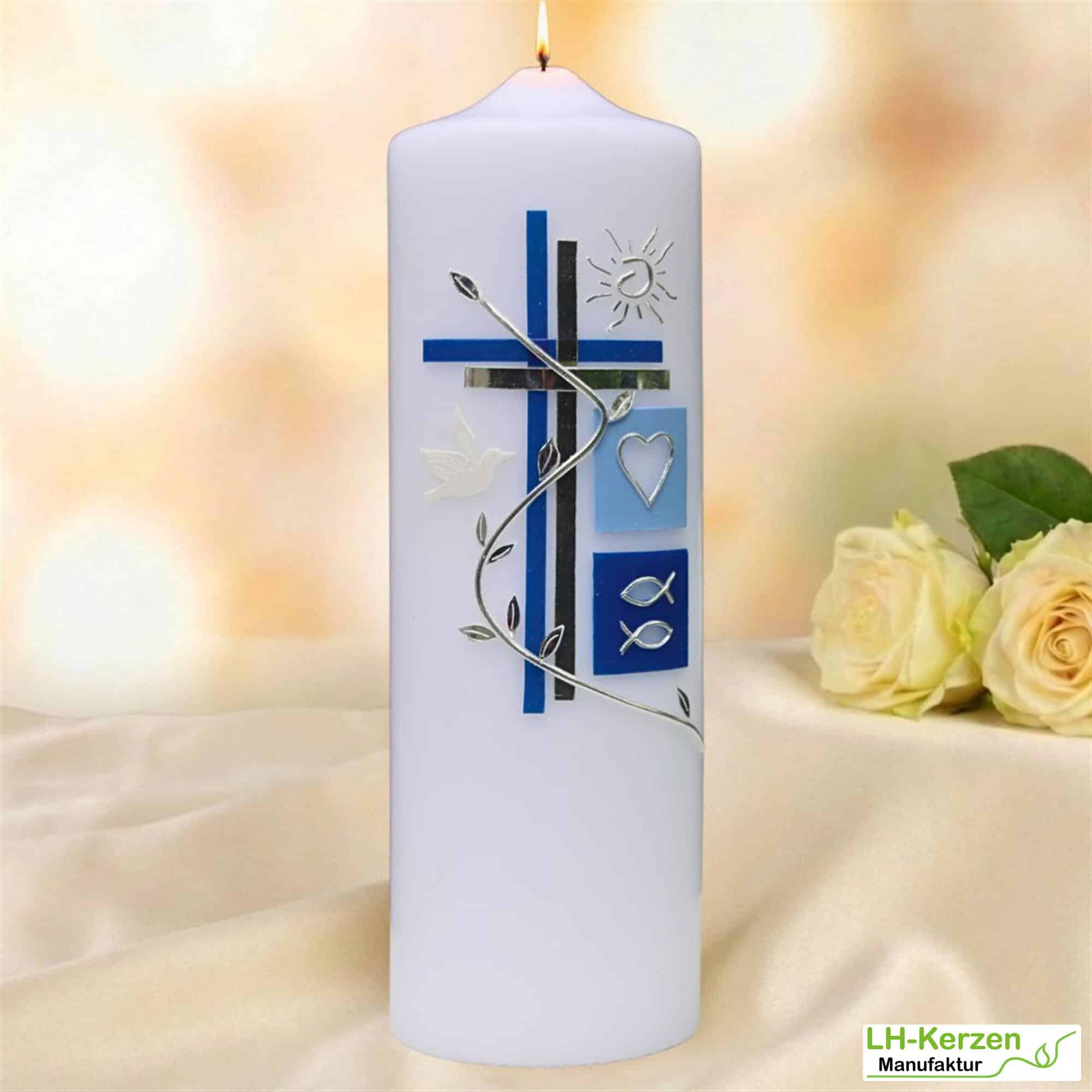 Moderne Taufkerze mit Kreuz, Blumenranke & Sonne – zweifarbig, handverziert