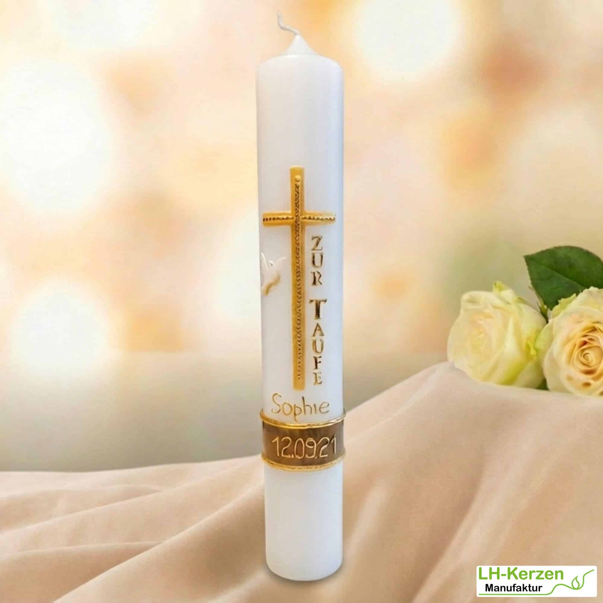 Taufkerze elfenbein mit Kreuz & Taube – Echtwachsbeschriftung, klassisch & personalisierbar