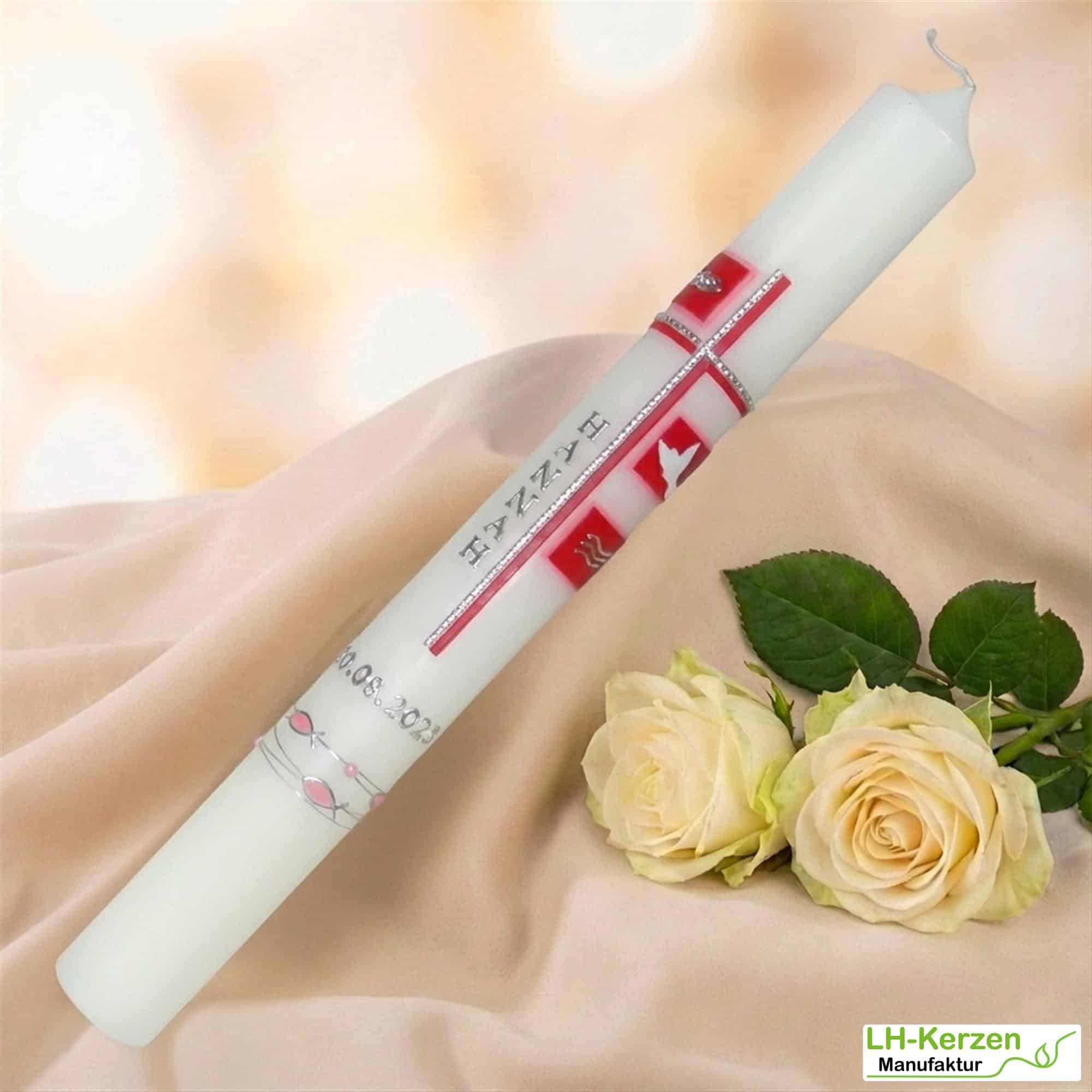 Schlanke Taufkerze mit Kreuz & Symbolkacheln Fisch, Taube und Wellen in Rot & Silber