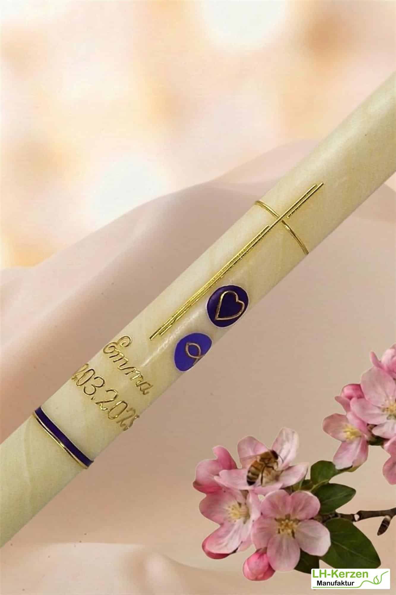 Taufkerze Bienenwachs mit Herz und Fischsymbol, von Hand geknetet personalisierbar