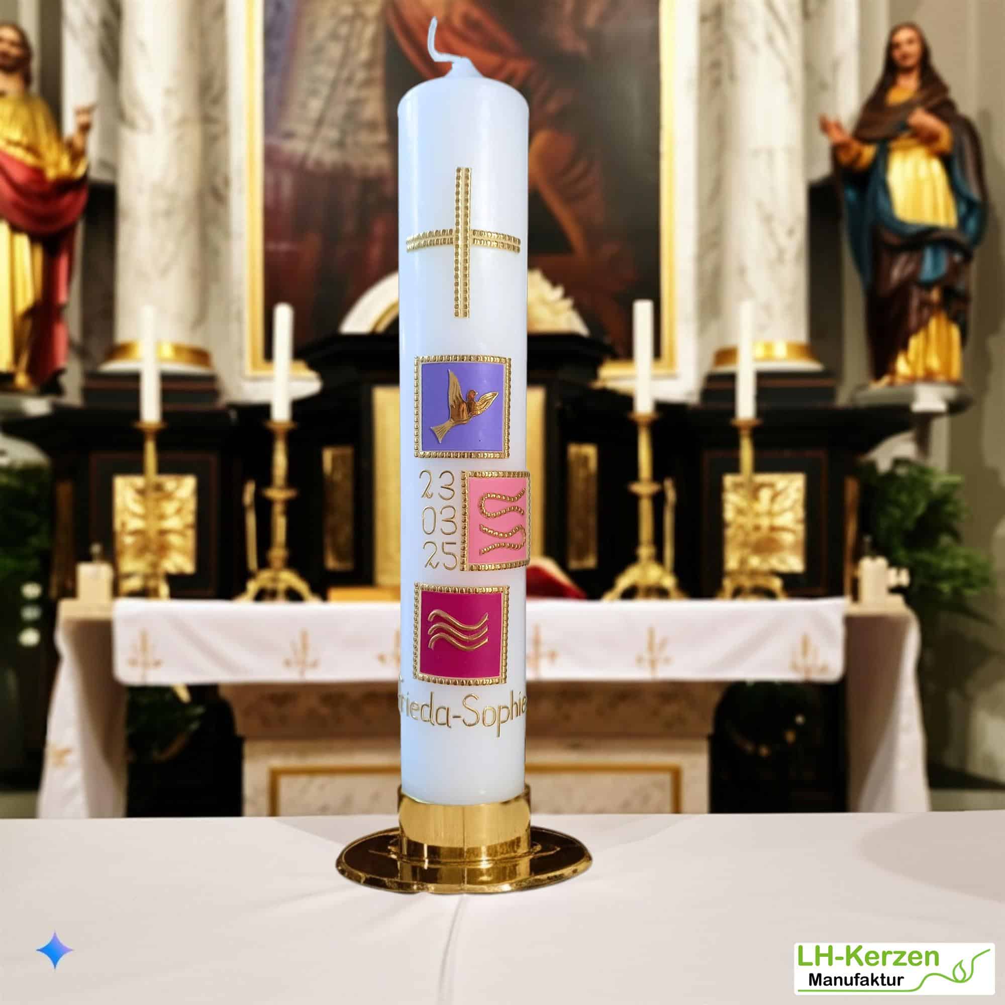 Taufkerze mit Kreuz und 3 Quadraten – Taube, Fische & Wellen – handverziert, personalisierbar