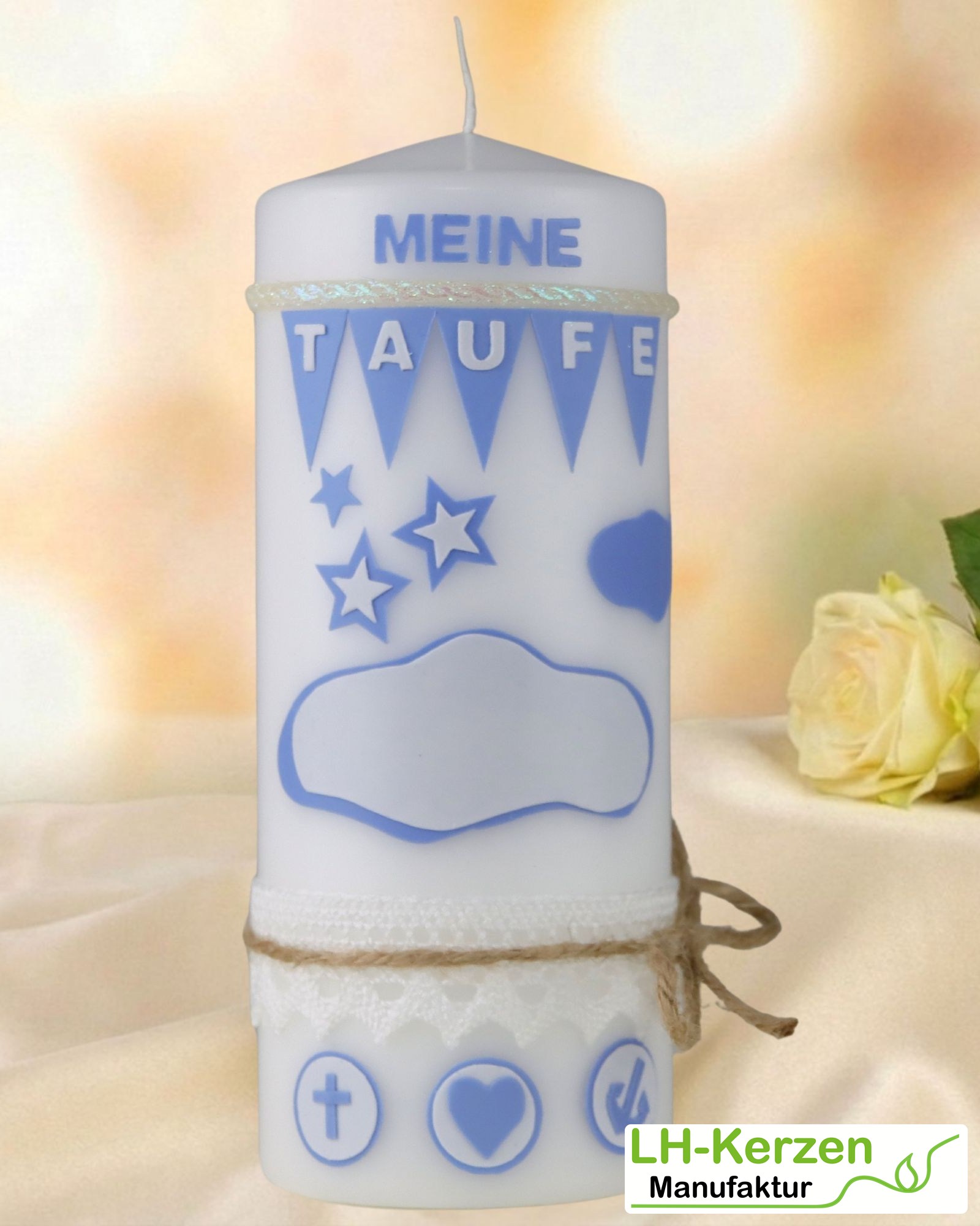 Taufkerze „Meine Taufe“ mit Wimpelkette & Sternen in Blau – handverziert
