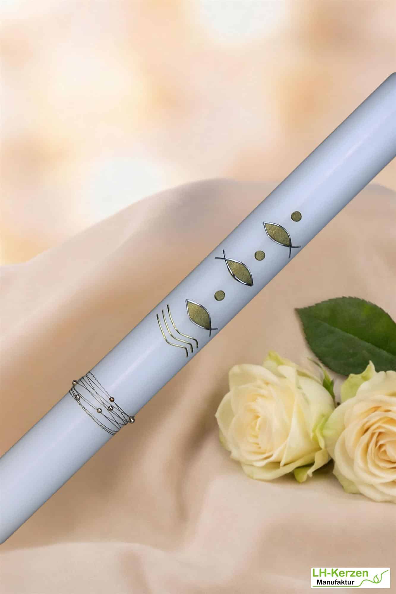 Schlanke Taufkerze mit goldenen Fischen, Wellen & Drahtschmuck – elegant & personalisierbar