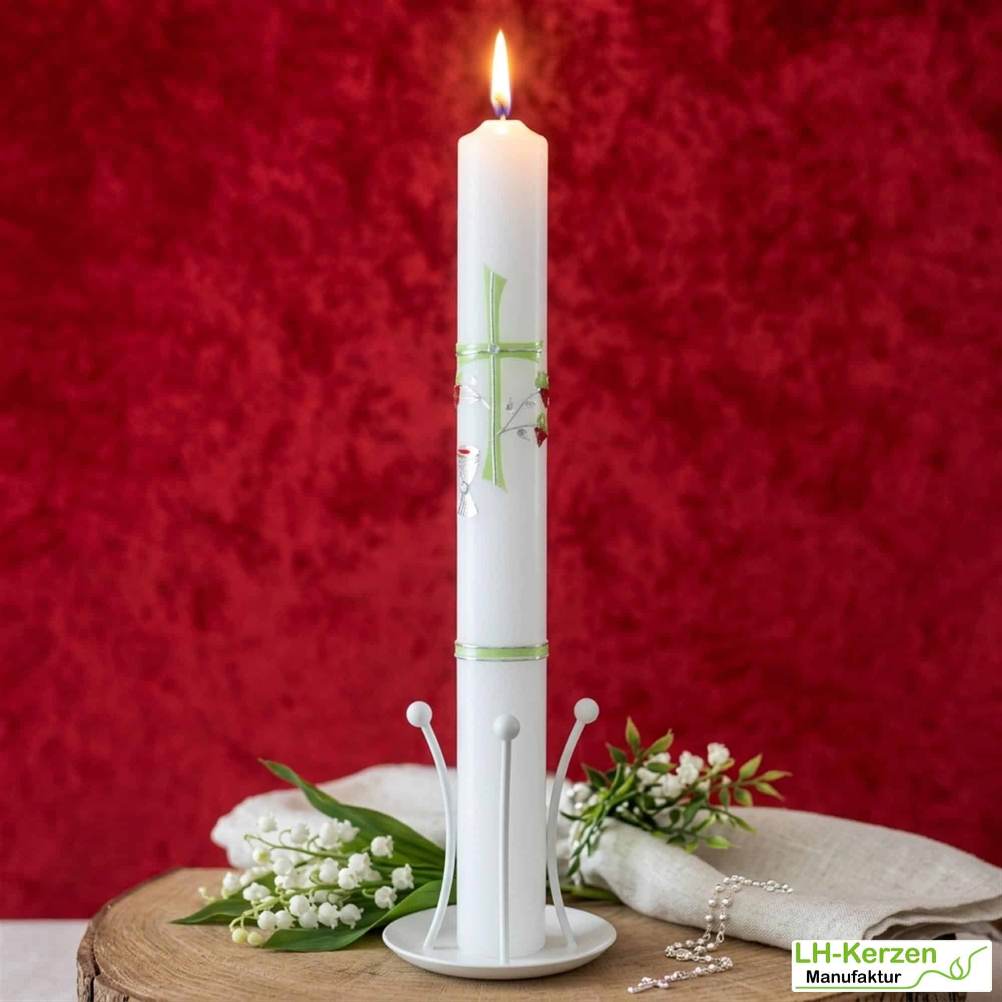 Kommunionkerze grün mit Kreuz, Kelch, und Weinrebe, handverziert, Kommunionkerze mit Namen und Datum