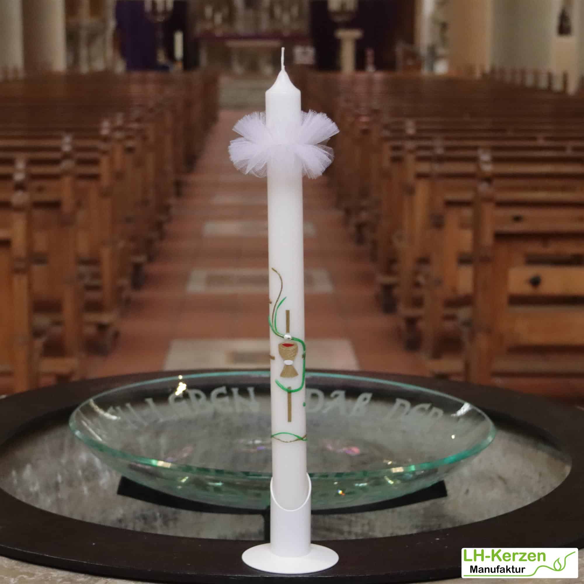 Kommunionkerze mit matt goldenem Kelch, Kreuz und grün goldenem Band