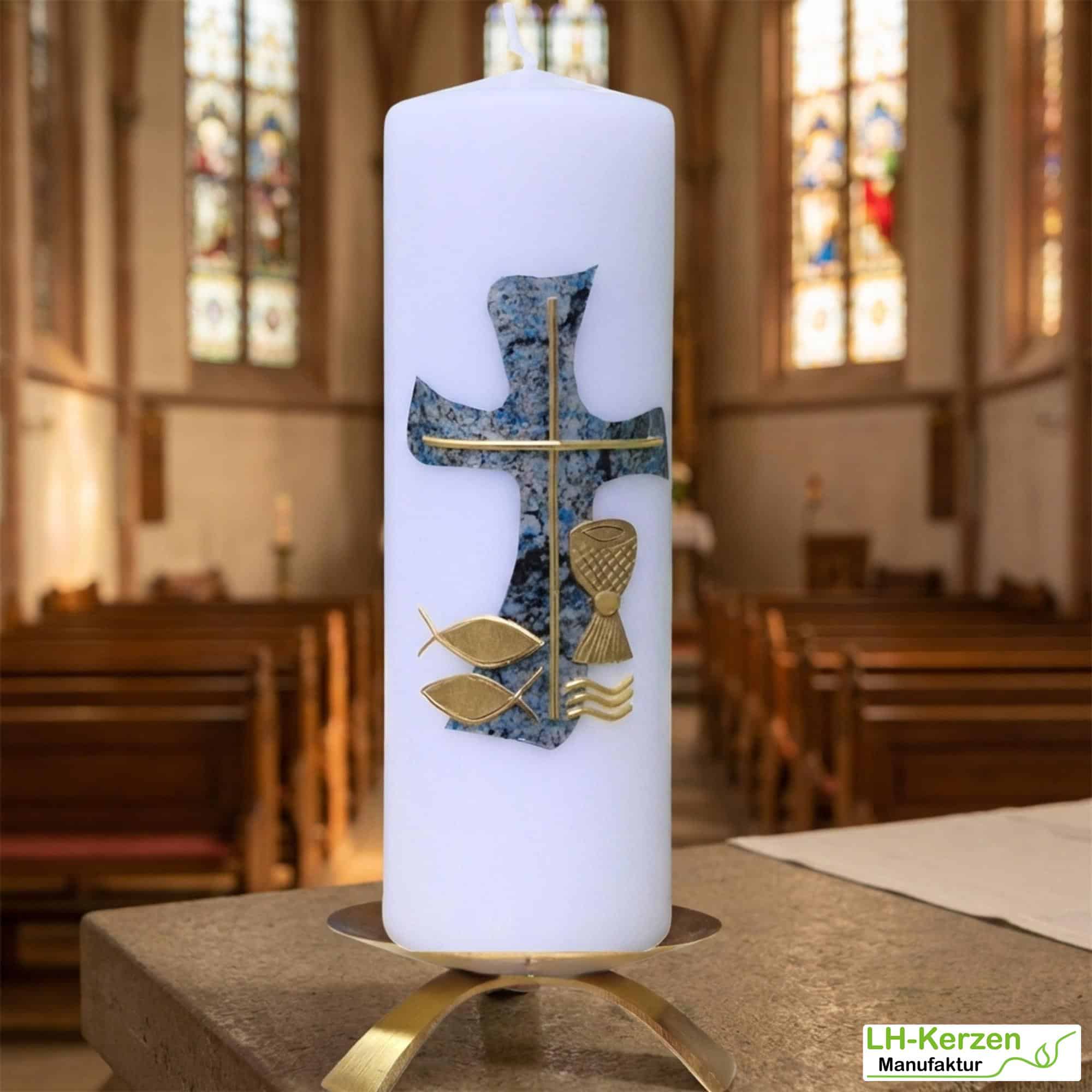 Konfirmationskerze mit marmoriertem Kreuz, Fischen, Kelch, Wellen & goldener Wachsbeschriftung