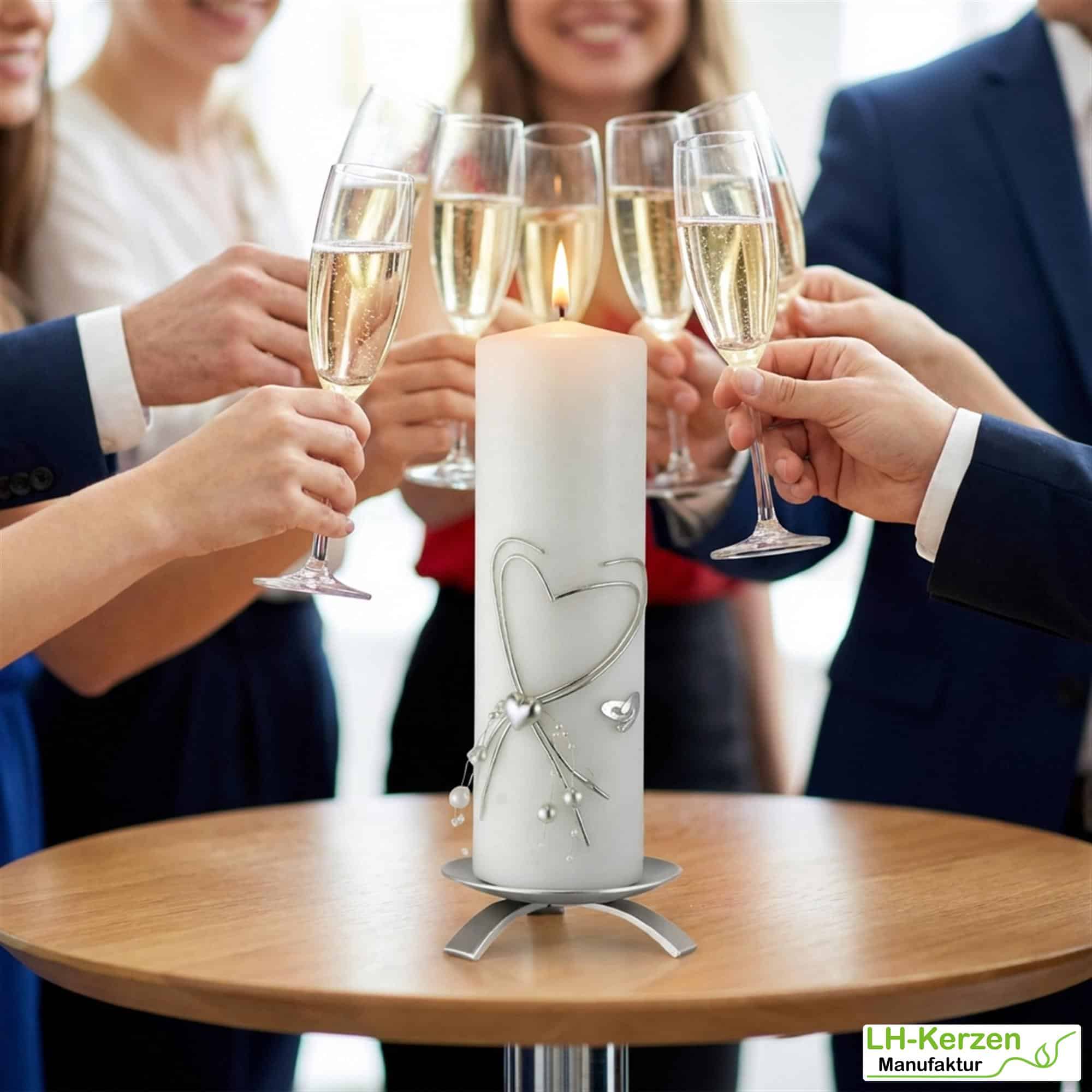 HK1077_Hochzeitskerze modern mit silbernem Doppelherz und Perlen