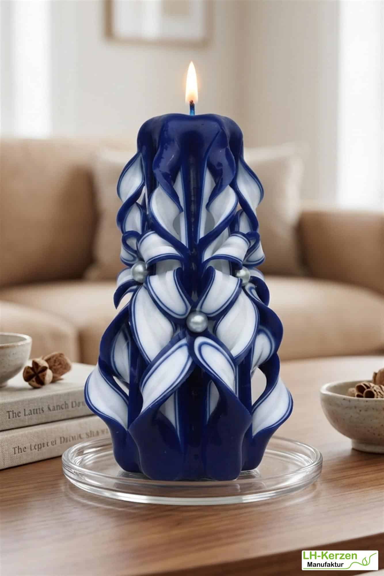 Freyr's Glimmerling – Magische geschnitzte Kerze, ideal für festliche Anlässe und besondere Momente