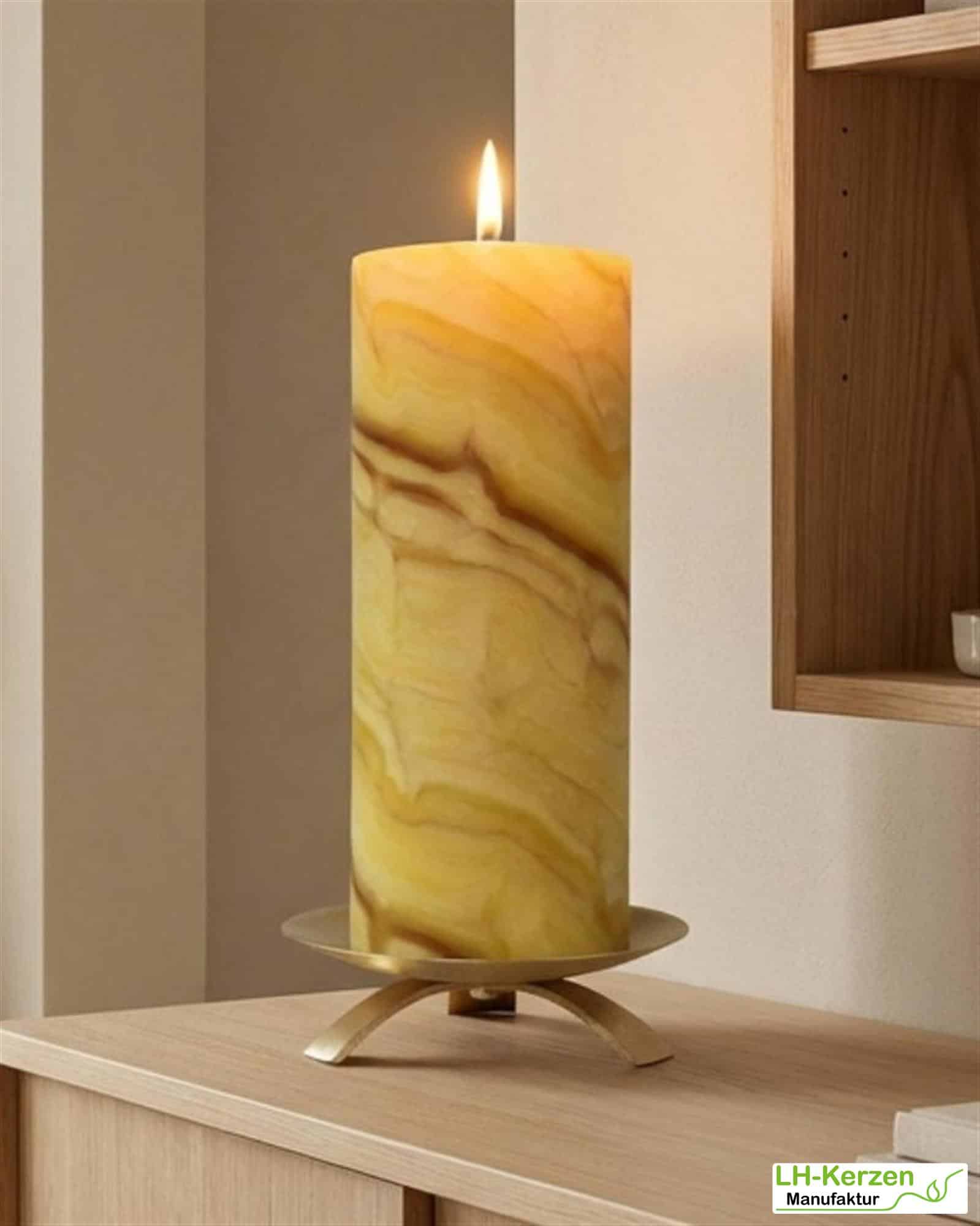 Handgeknetete Bienenwachs Kerze mit einzigartiger Maserung 200x70mm - schlank & elegant