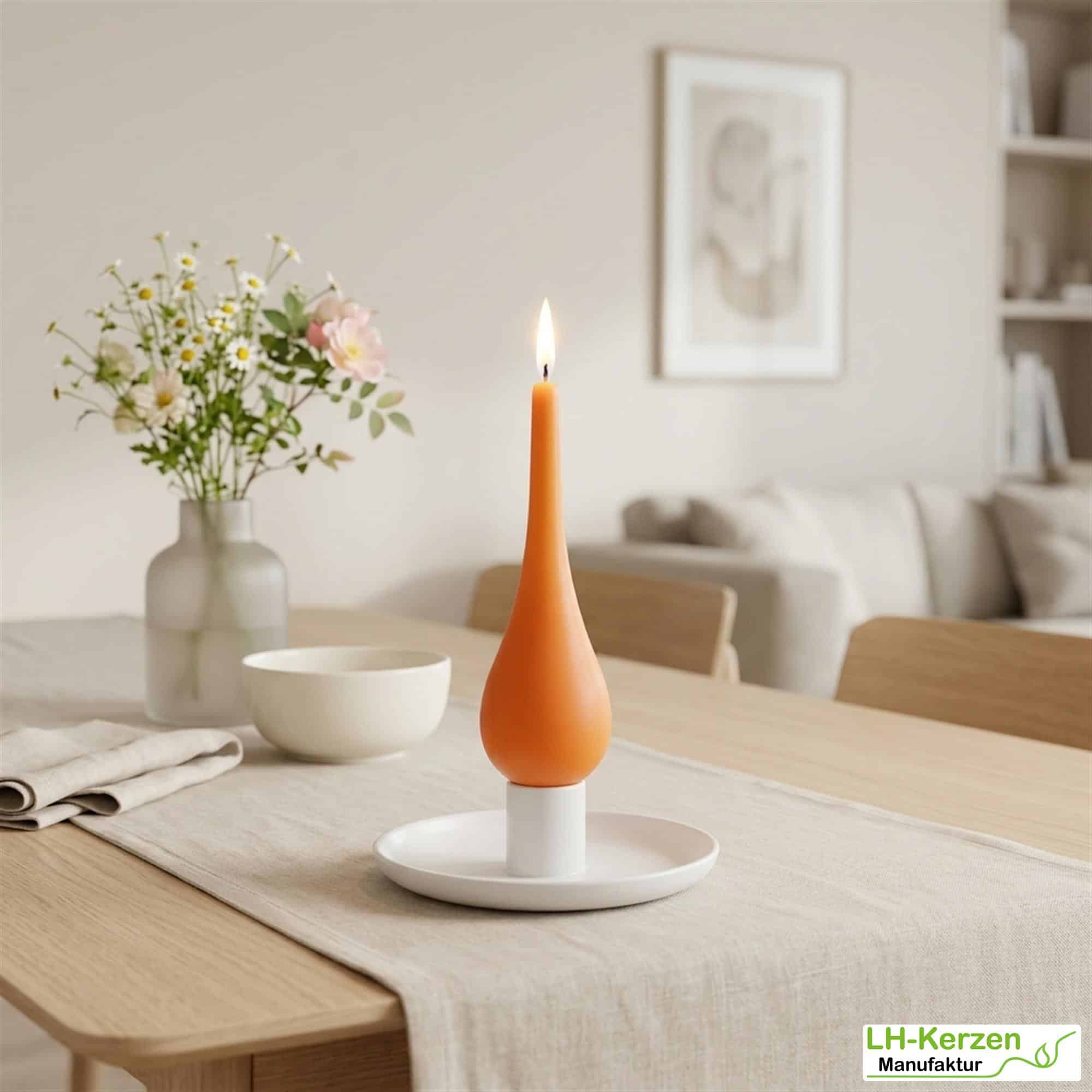 Orange Tropfenkerze – Herbstdeko & warme Lichtakzente